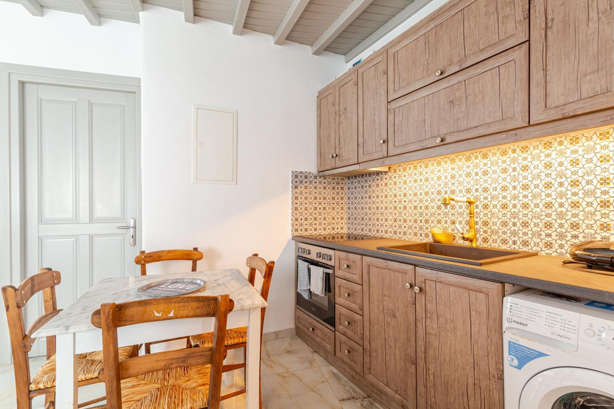 Elenitas Beach House In Ornos Dış mekan fotoğraf