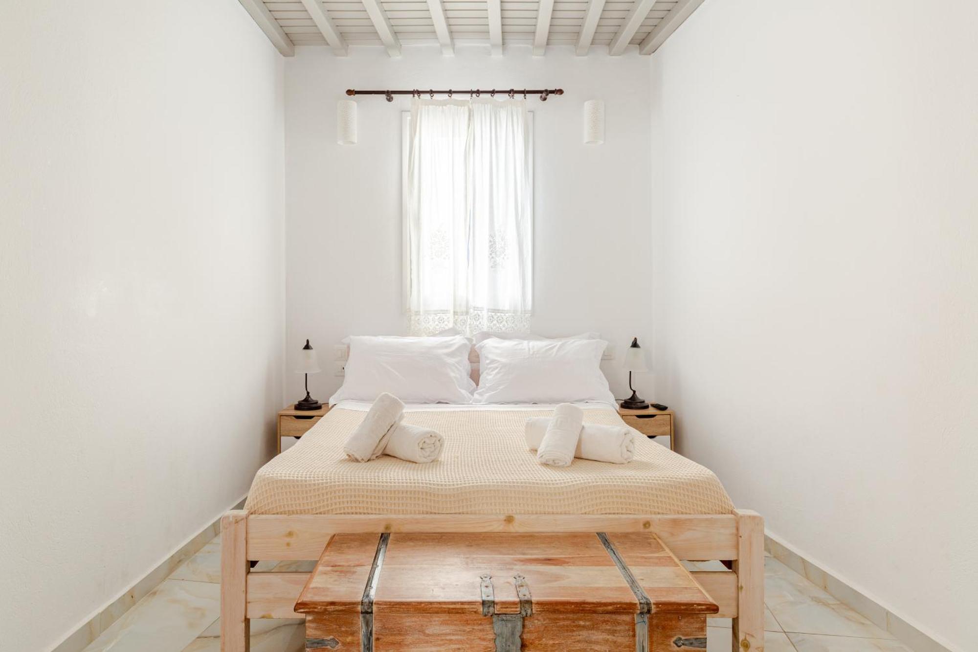 Elenitas Beach House In Ornos Dış mekan fotoğraf